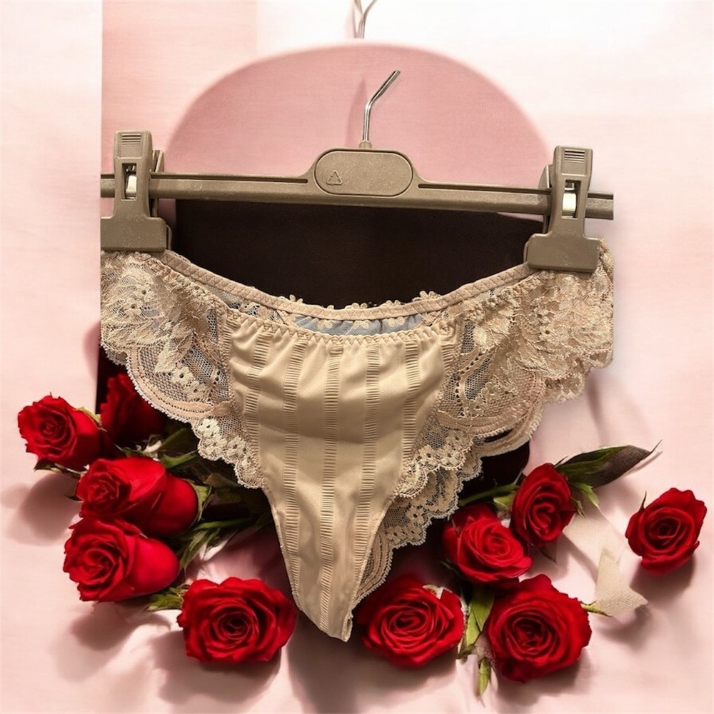 SIMONE pérele Elegant Lace Trimmed Tan Panties size S